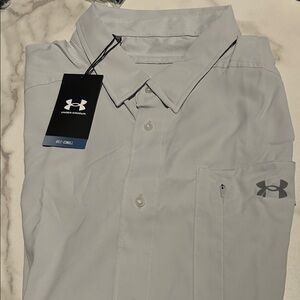 Under Armour Men's Light Gray Button Down Shirt